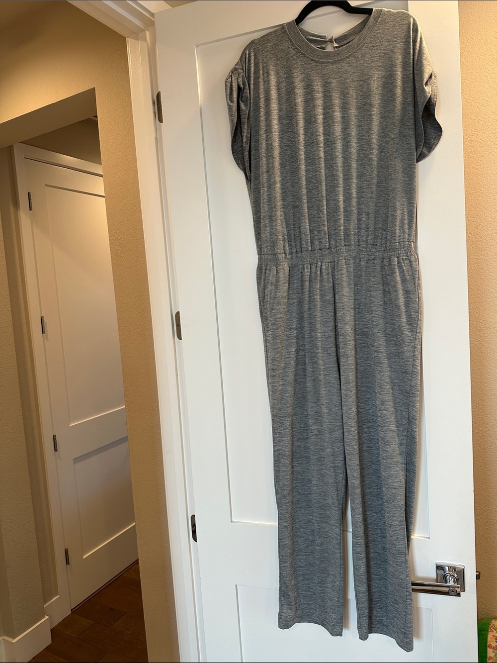 Vuori Wide Leg Falls Jumpsuit Heather Gray Size XL